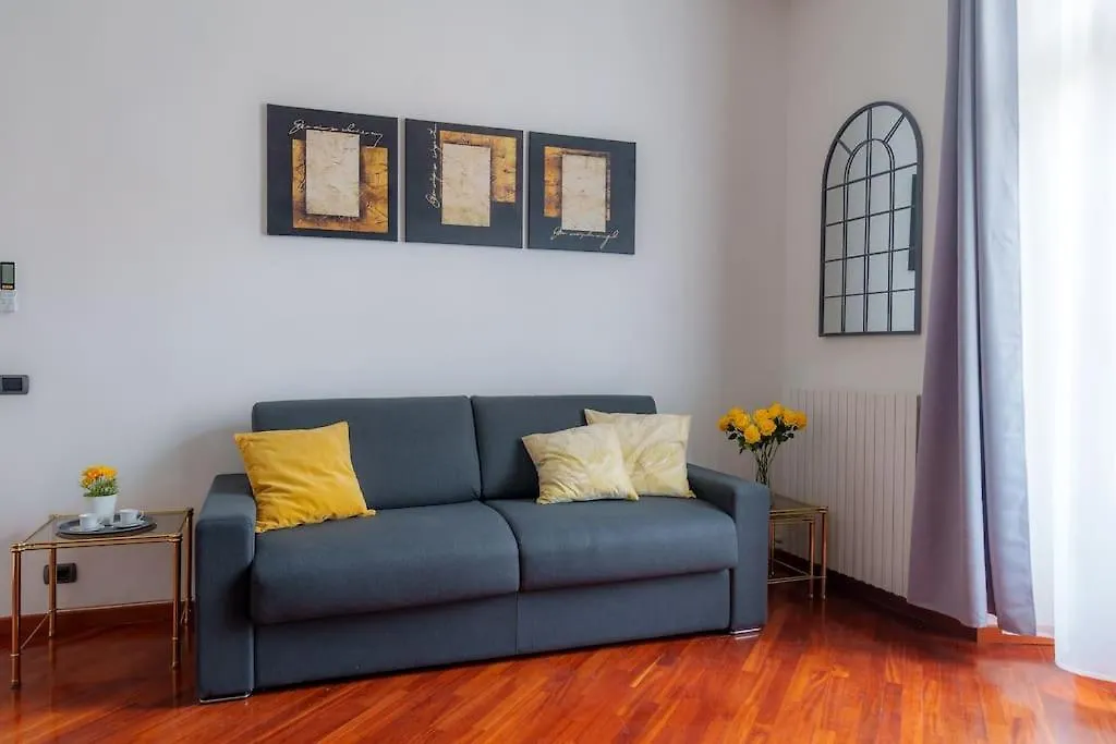 Milano City Apartments - Luxury Apartment In Porta Venezia  Milan